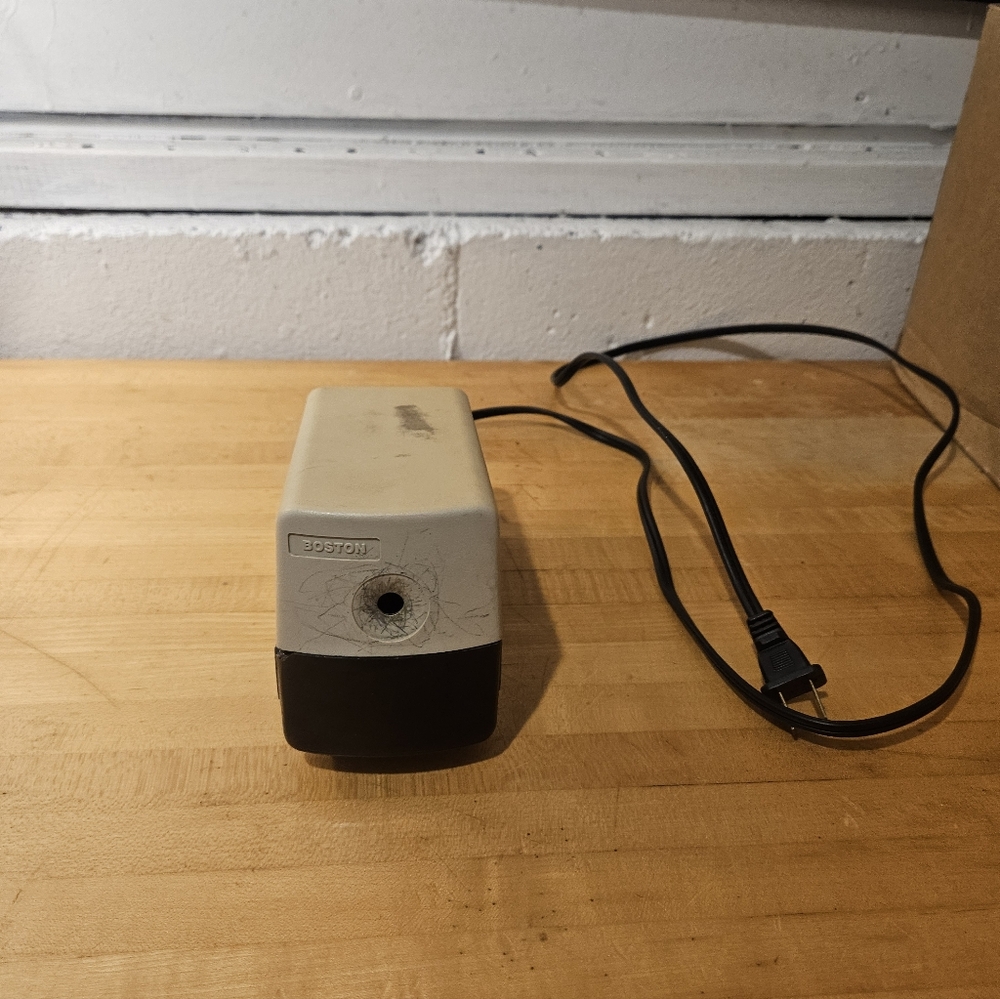 Boston Electric Pencil Sharpener Model 19 Beige Usa Tested&Works